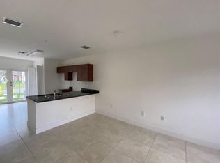 875 SW 7th St, Florida City, FL 33034