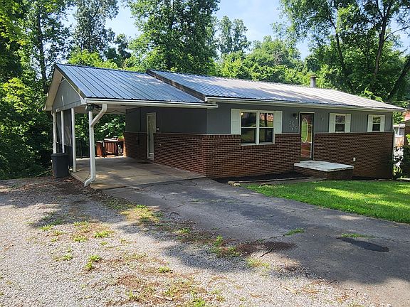 4th image of 2110 Ridgecrest Dr