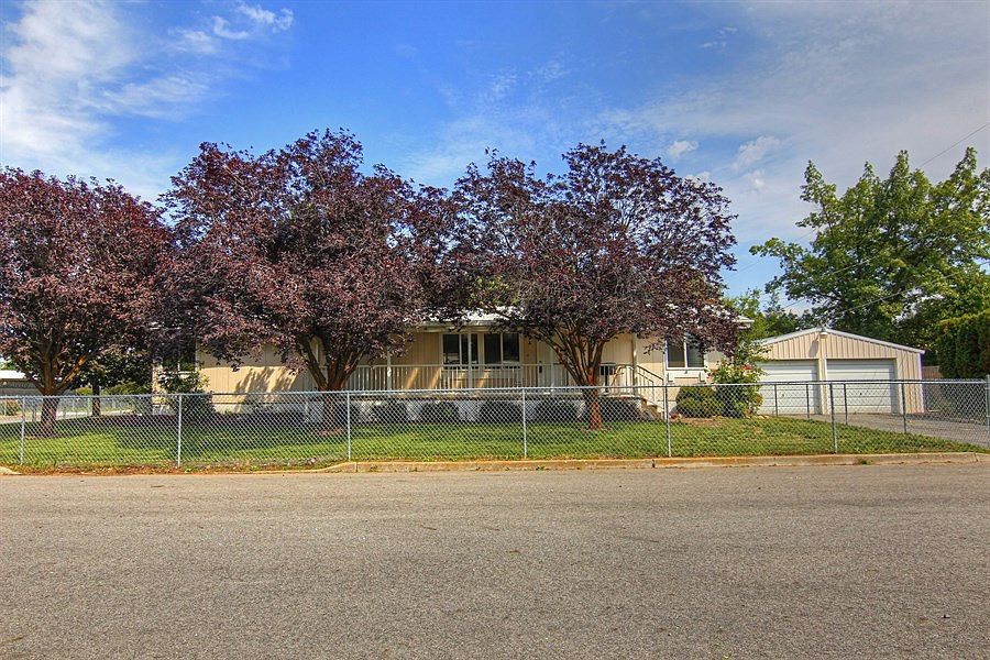 1st image of 17312 E 3rd Ave
