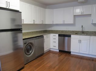 46 Park Pl APT 5, Branford, CT 06405