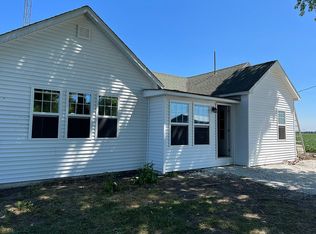 8010 E Scully Rd, Reddick, IL 60961