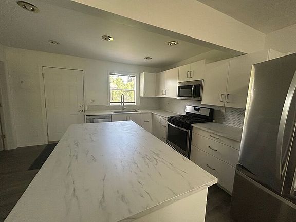 2nd image of 7721 Visger Ave