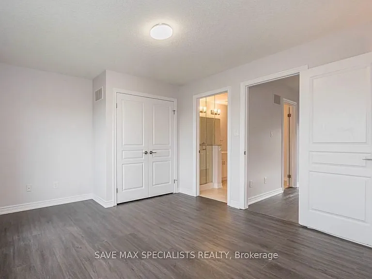 342 Mill St #20 — Photo 12