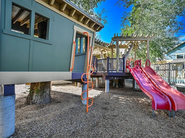 11216 S Summer Heights Dr W — Photo 34