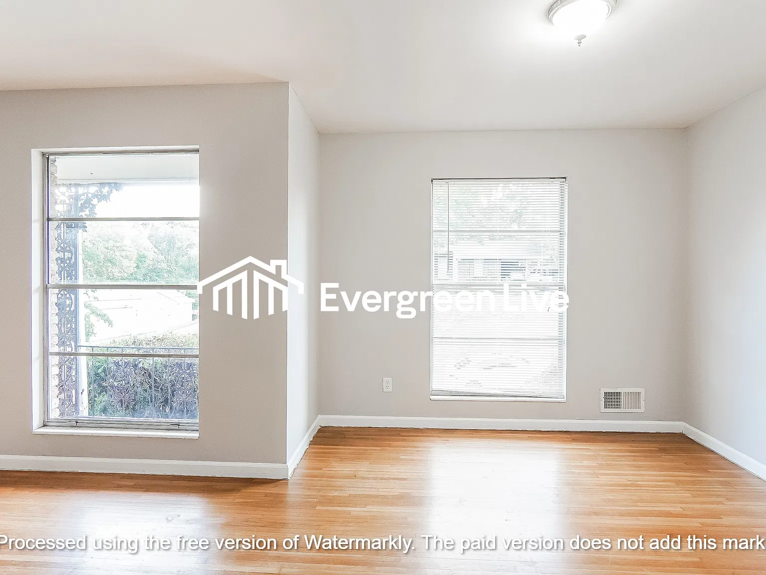 3 bed, 2.0 bath, 1558 sqft, $1,295 — Photo 3
