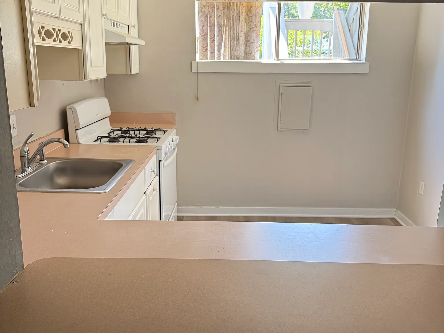 10386 Iron Mill Rd — Photo 4