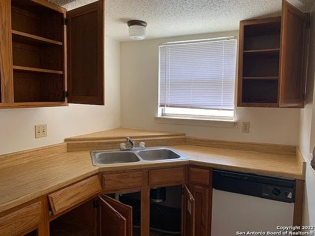 6307 Bostonian, Unit 2 — Photo 2