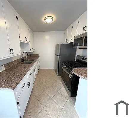 3326 Woodbine St #7 — Photo 9