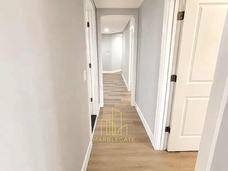 168 Bloomfield Ave #22L — Photo 2