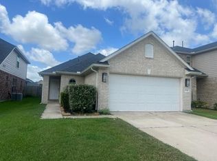 5126 Gulf Stream Ln, Bacliff, TX 77518