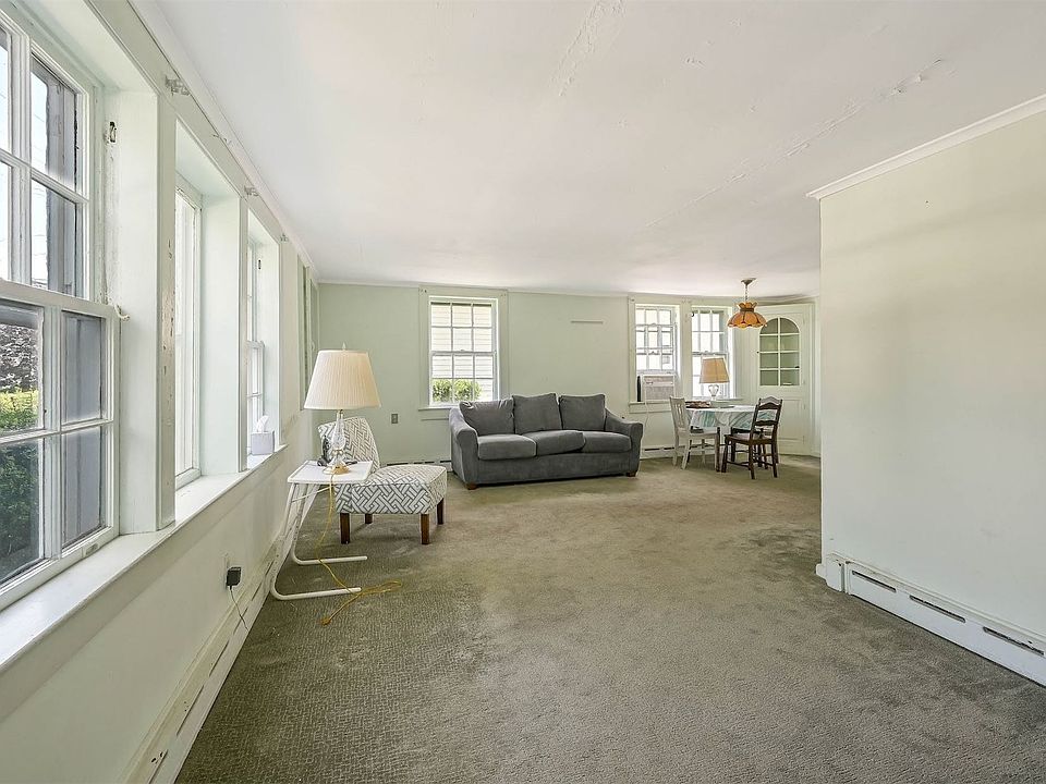 217 6th Street, Greenport, NY 11944 MLS 3492199 Zillow