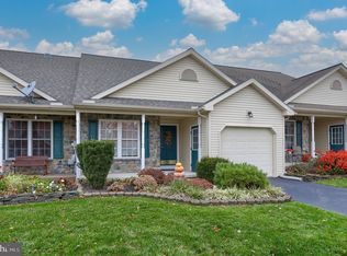 427 Thrush Dr, Manheim, PA 17545