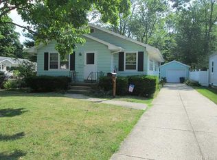 37 Darlich Ave, Hamburg, NY 14075