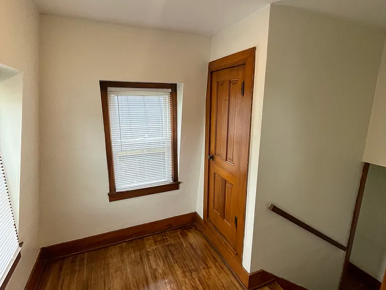 Stairwell/Landing