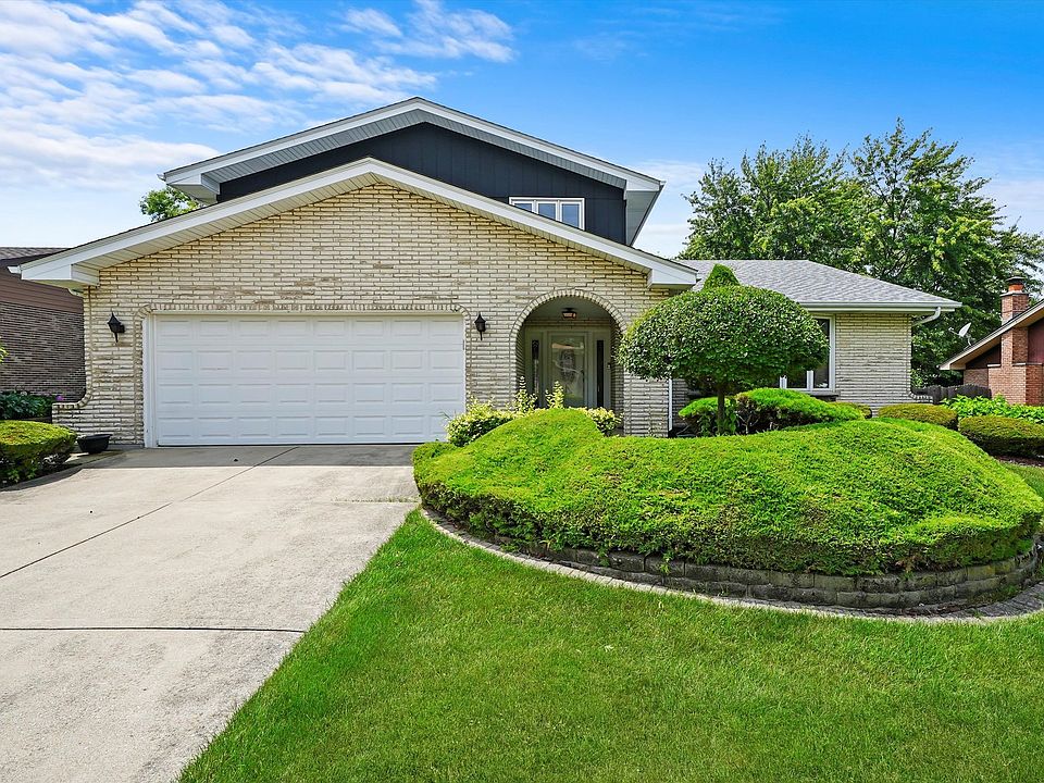 1st image of 14544 Palomino Ct