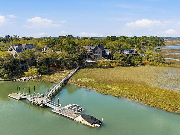 3rd image of 23 Cormorant Island Ln