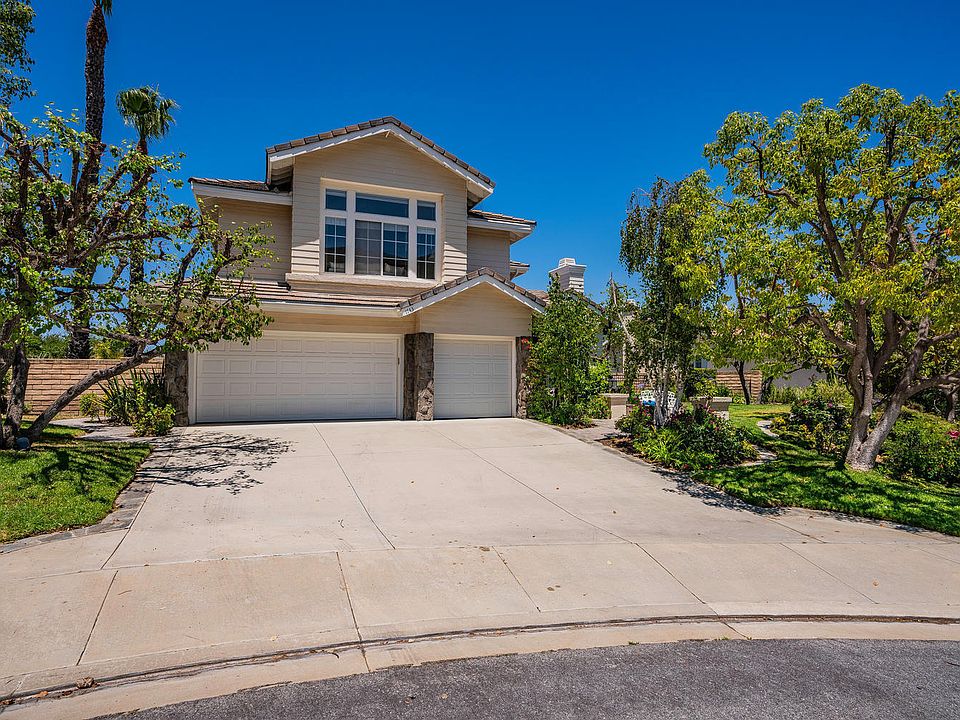 1st image of 1743 Skyridge Ct