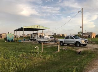 171 Flamingo St, Sargent, TX 77414