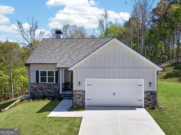 209 Wisteria Ln, Mansfield, GA 30055