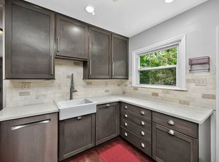 3441 Drake St #1, Cincinnati, OH 45244
