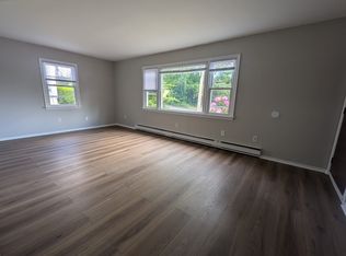 220 Glen Haven Rd #D4, New Haven, CT 06513