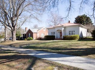 602 2nd Ave, Farmville, VA 23901