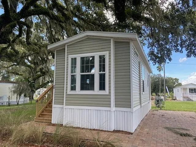 Dade City RV Resort — Photo 22