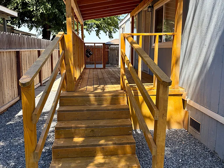 1279 Rita Mae Ave — Photo 6