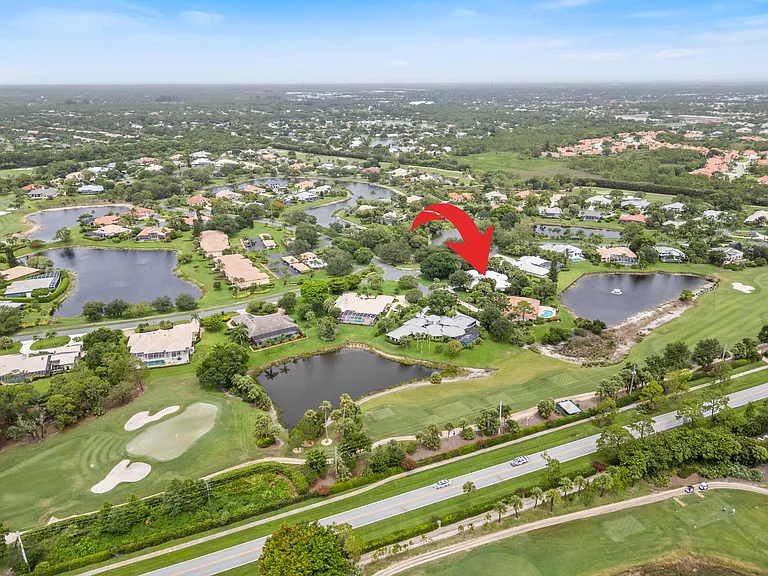 4381 SW Parkgate Blvd — Photo 41