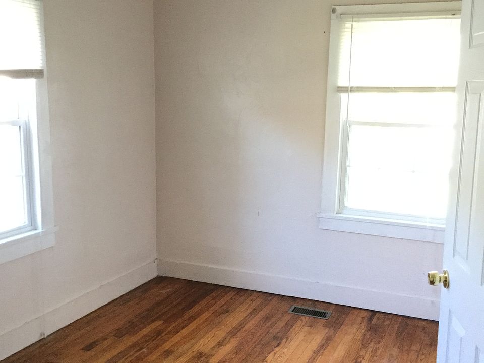 1st image of 4014 Seahorn Ave