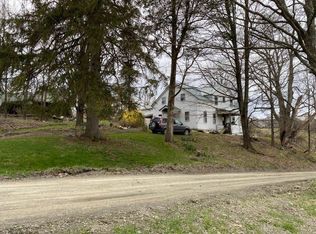 1589 Mutts Rd, Sayre, PA 18840
