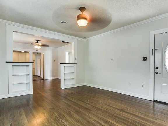 5th image of 1808 Highland Ave