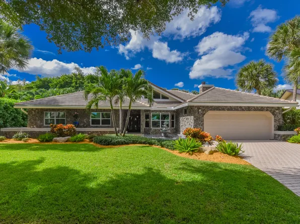 1925 Parkside Circle S, Boca Raton, FL 33486