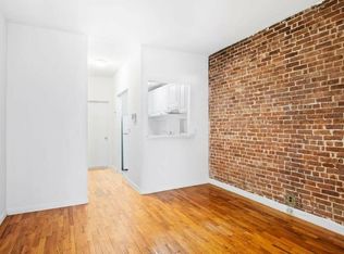 189 E 93rd St #1CO, New York, NY 10128
