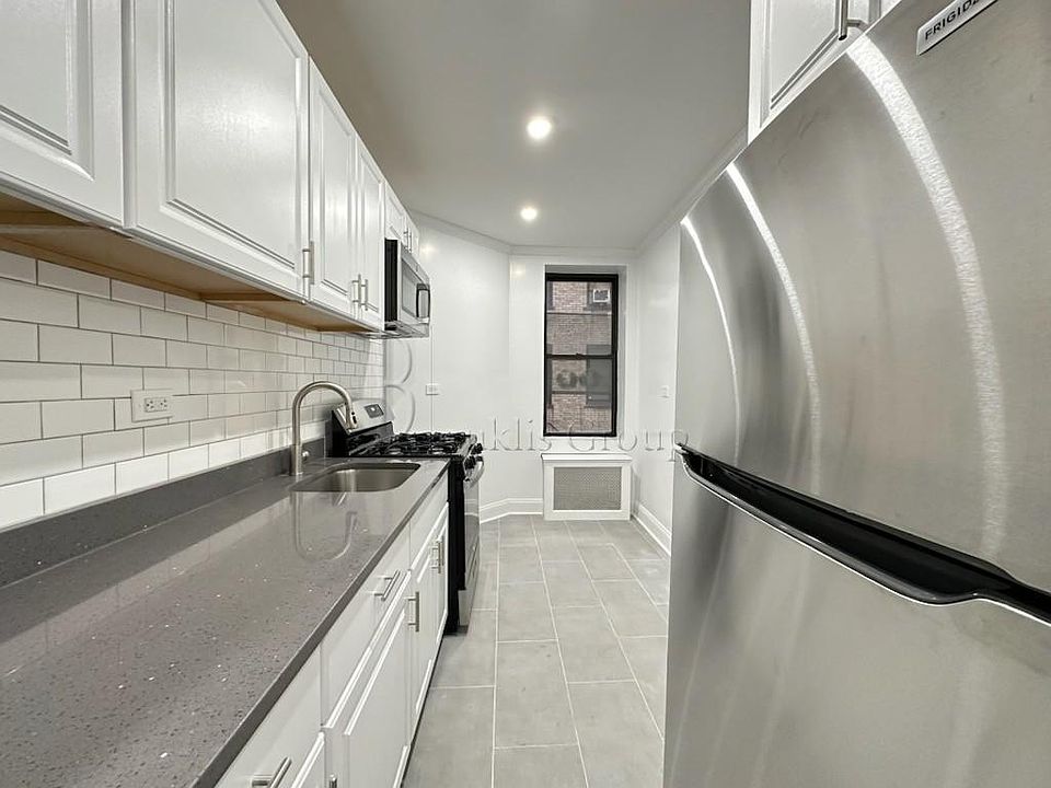 1st image of 28-36 35th St #1