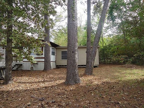 4th image of 243 Indian Creek Trl