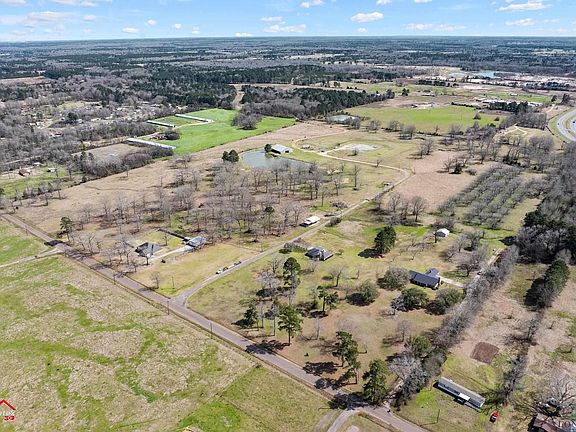 4th image of 1200 Northeast Loop