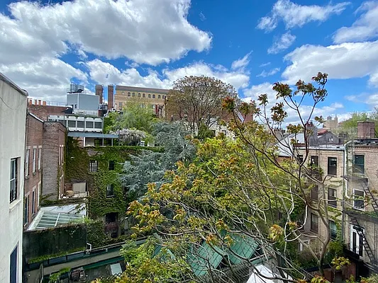 Rented by Metropolitan Equities | media 7