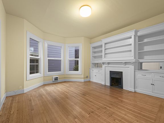 2nd image of 100 Hugo St #2