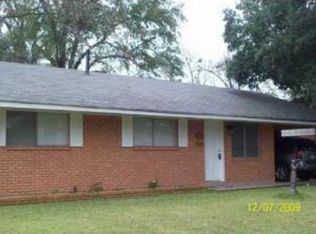 1449 Buena Vista St, Shreveport, LA 71101