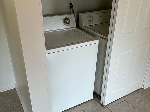 3rd image of 2444 Clyde Park Ave SW #3