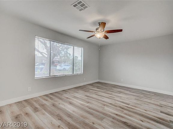 5th image of 2105 Monterey Ave