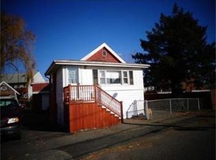 65 Neponset St, Revere, MA 02151