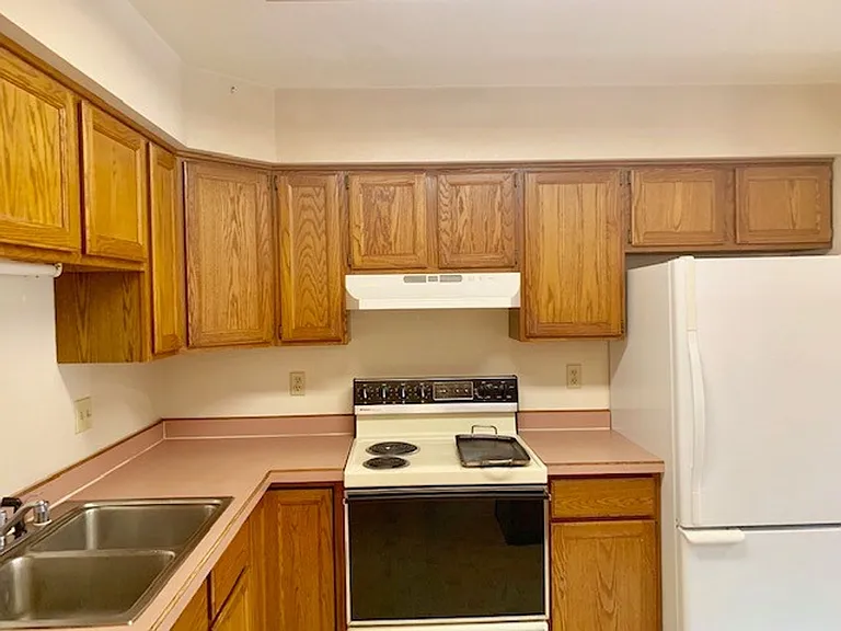 1025 49th Avenue Ct — Photo 7