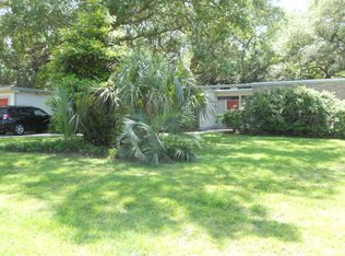 212 Magnolia Ave, Saint Simons Island, GA 31522