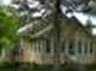 820 Rochester Rd, Leonard, MI 48367