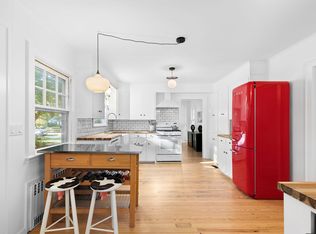 825 New Suffolk Rd, Cutchogue, NY 11935