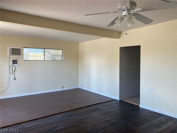 5th image of 111 Manganese St #111