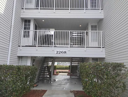 2268 Clearwater Dr #K Photo 1