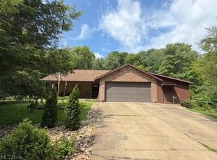 10570 Welton Rd NE, Bolivar, OH 44612